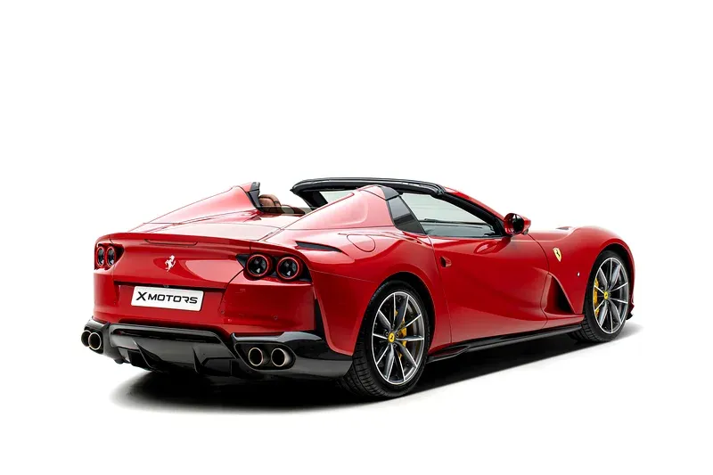 Ferrari 812 GTS 2023